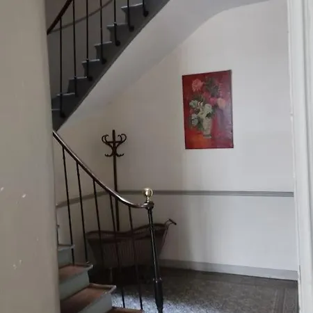 Bel 3p Montmartre-new!4pax